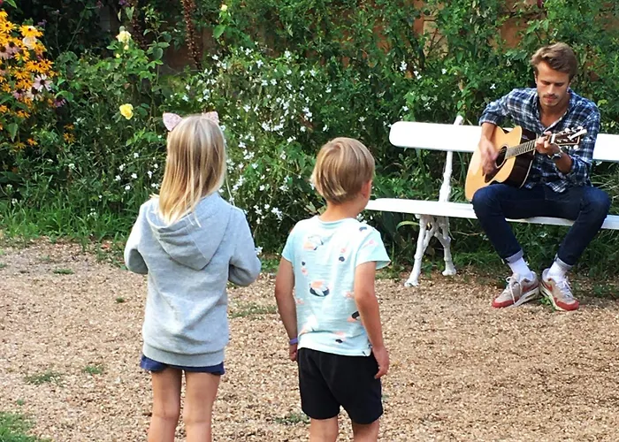 Du Commun Au Chateau De Chanteloup Apartamento *